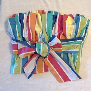 Multi-colored strap-less halter top